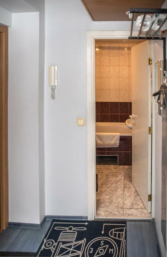 Appartamento Vilnius Centre Flat Esterno foto